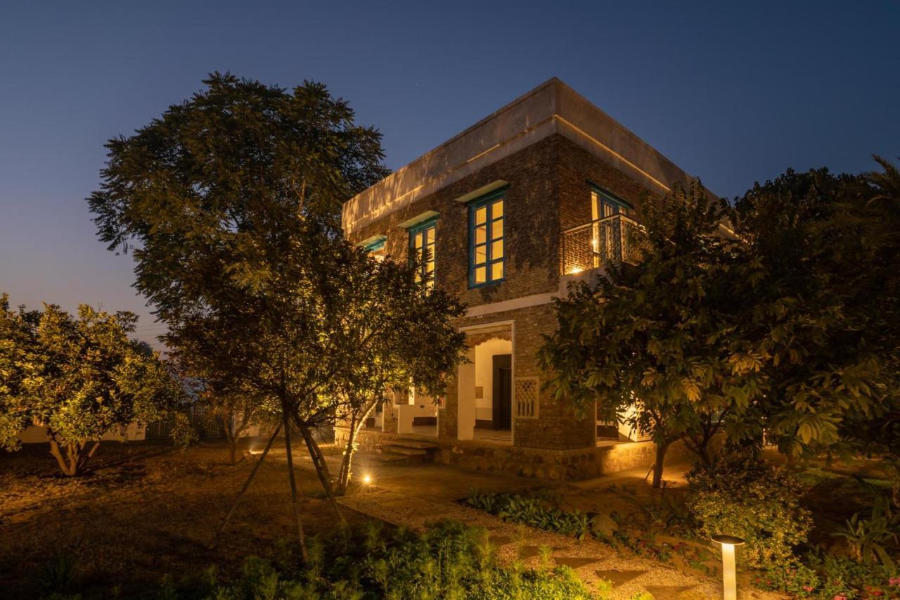 Lohonostays Library Sadhrana Bagh غورغاون المظهر الخارجي الصورة