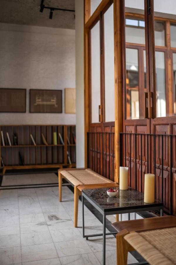 Lohonostays Library Sadhrana Bagh غورغاون المظهر الخارجي الصورة